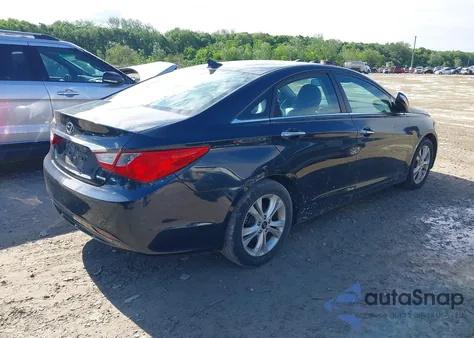 2011 Hyundai Sonata Limited z USA, uszkodzony, nr VIN 5NPEC4AC7BH018000